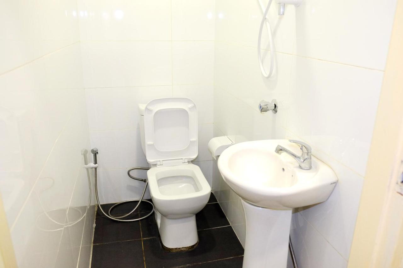 Natol Homestay - London Kuching Exterior photo